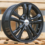 R15x6  5X114.3  ET  42  67.1  L1061  Black (BL)  For RACIN  (Z5)